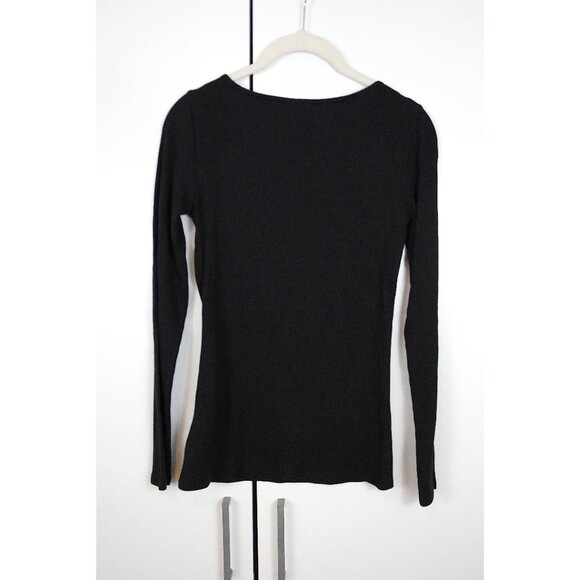 Express Ribbed Lace-Trim V-Neck Long Sleeve - Picture 8 of 8
